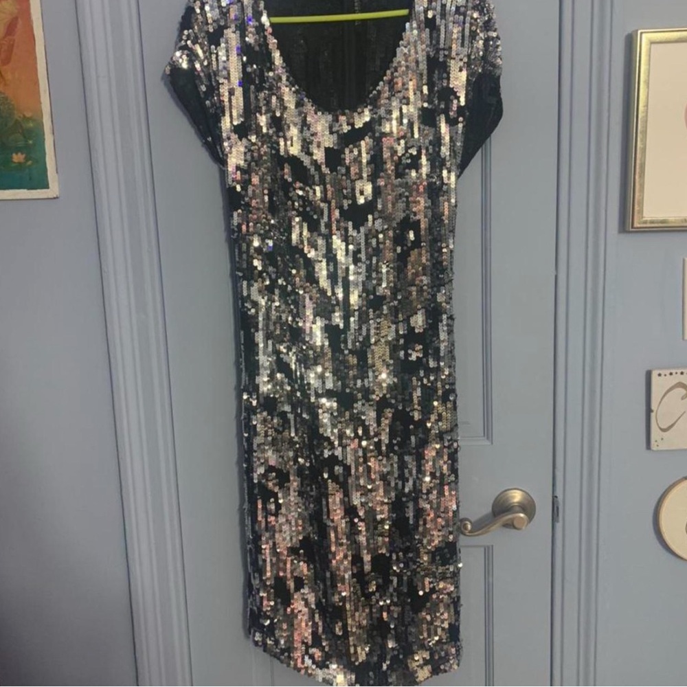 Naeem Khan Silver and Black Sequin Cockatail Dress